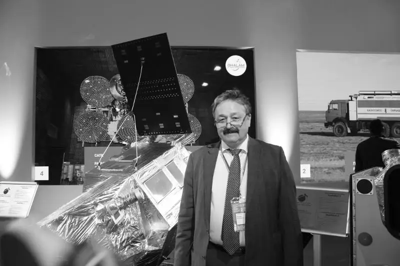 Ушел из жизни экс-руководитель Казкосмоса Алмас Косунов