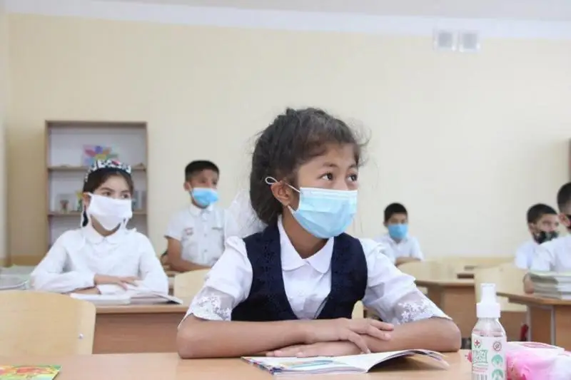 В школах Узбекистана не будут продлевать каникулы