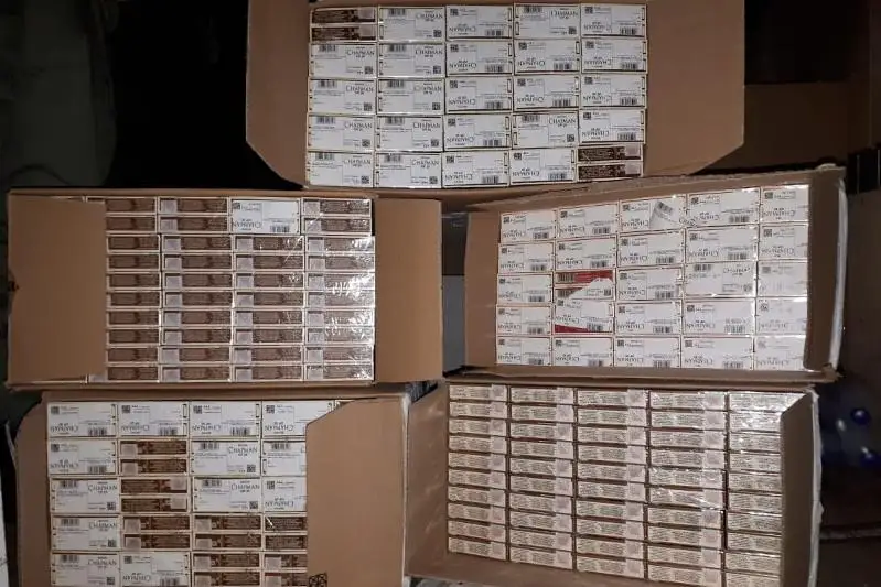 Контрабанду почти 2,5 тысяч пачек сигарет пресекли в ЗКО