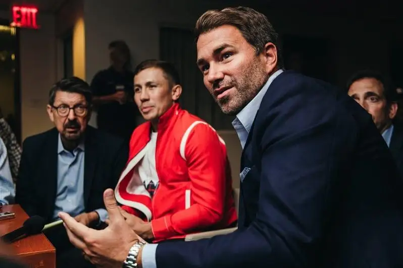 Промоутер Геннадия Головкина запланировал бой для «Канело» за звание абсолютного чемпиона мира