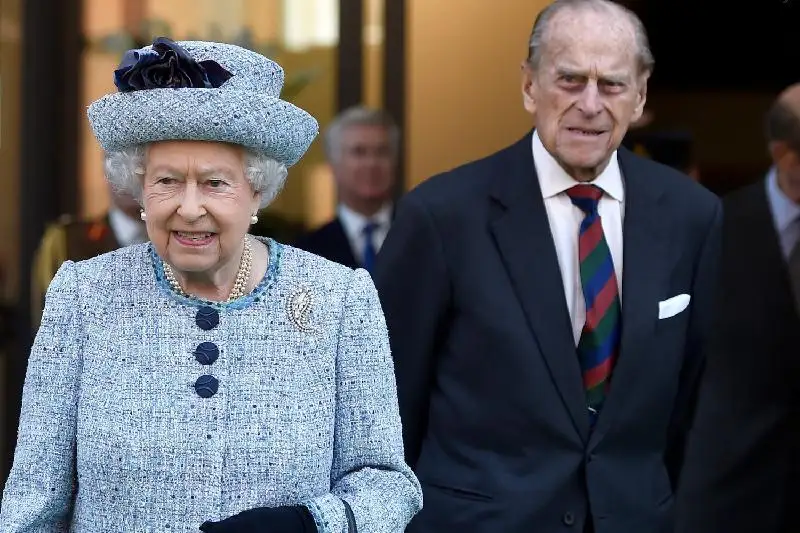 Супруг Елизаветы II принц Филипп госпитализирован