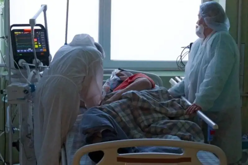 Число зарегистрированных случаев коронавируса в Украине превысило 1,3 млн