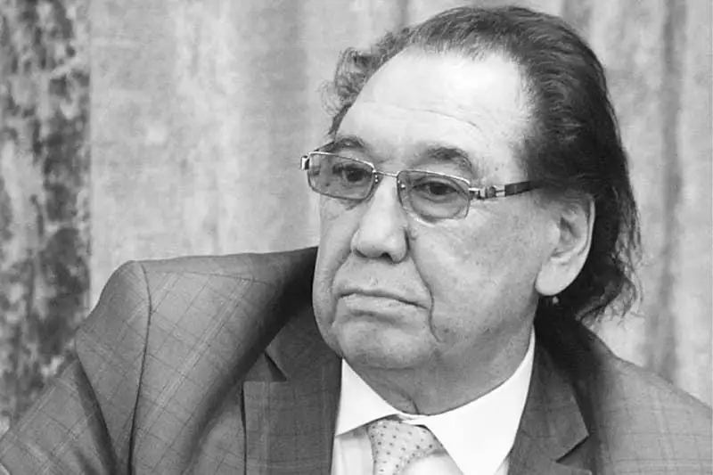 Касым-Жомарт Токаев выразил соболезнования семье поэта Шомишбая Сариева