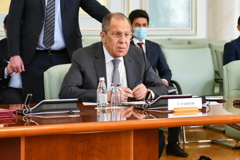 Россия готова принимать казахстанских студентов для возобновления очного обучения – Сергей Лавров