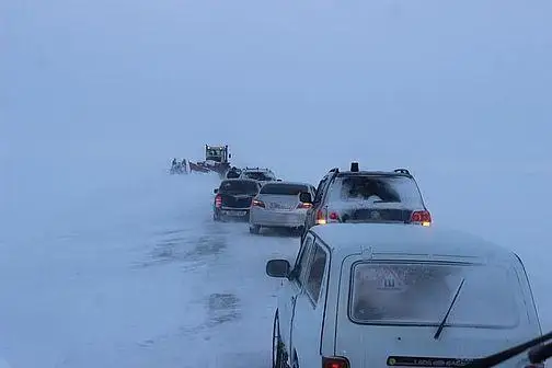Трасса Тараз – Шымкент закрыта из-за сильной метели