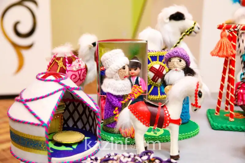 Выставка работ особых детей открылась в Нацмузее РК