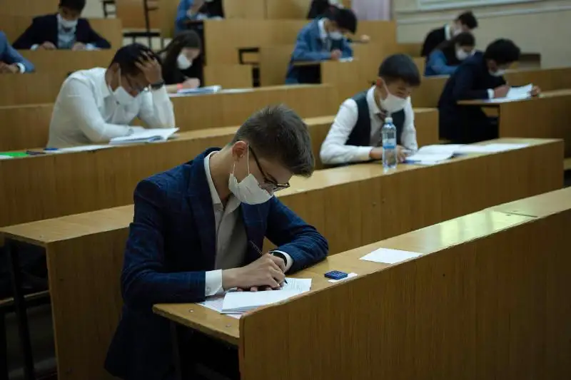 Более 20 тысяч школьников в Туркестанской области сдадут ЕНТ