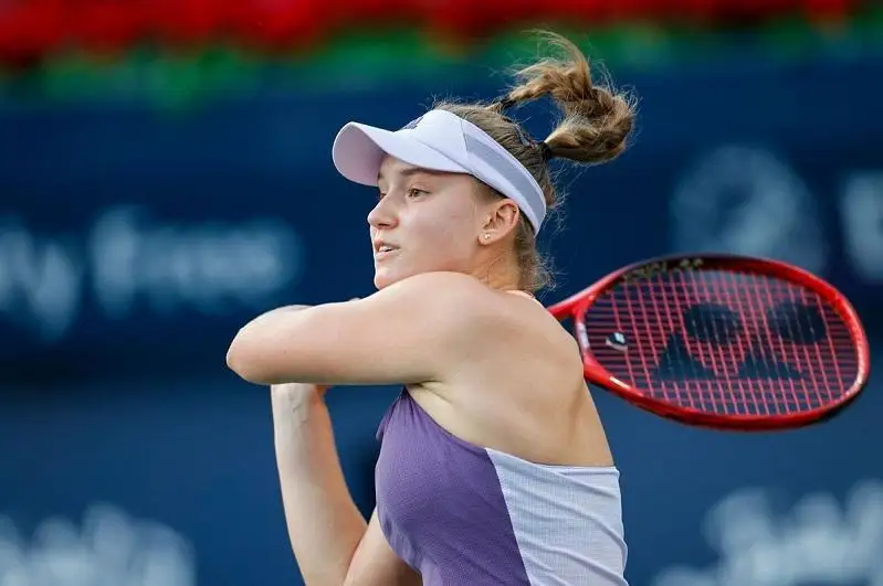 Казахстанская теннисистка Елена Рыбакина поднялась в рейтинге WTA