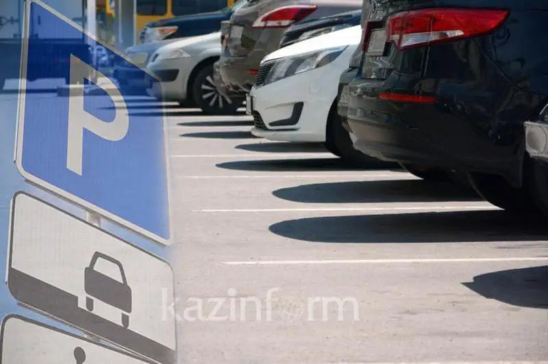 Алматинцам рекомендовали не парковать авто в местах испытаний теплосетей