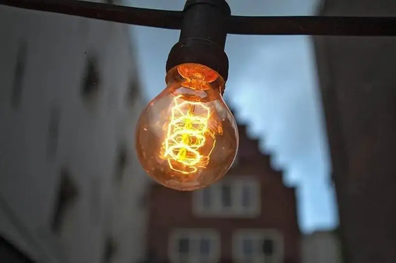 Непогода стала причиной перебоев со светом в Атырауской и Мангистауской областях