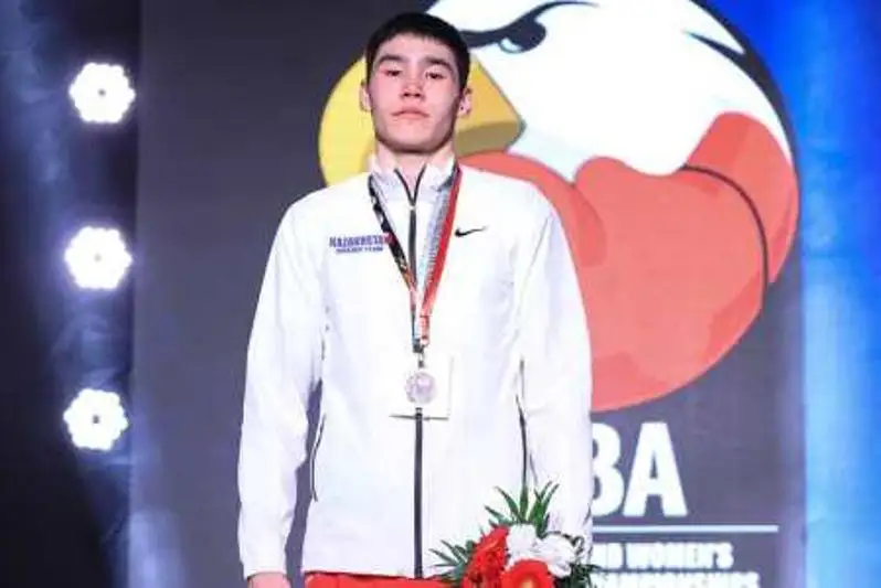 Денежные поощрения получат казахстанские боксеры за медали МЧМ