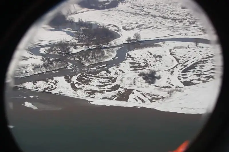 Специалисты с вертолета мониторили паводковую обстановку в ВКО