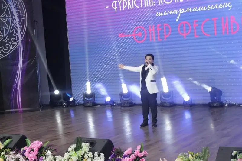 Ержан Максим стал гостем фестиваля искусств «Туркестан: көне мен келешек көрісі»