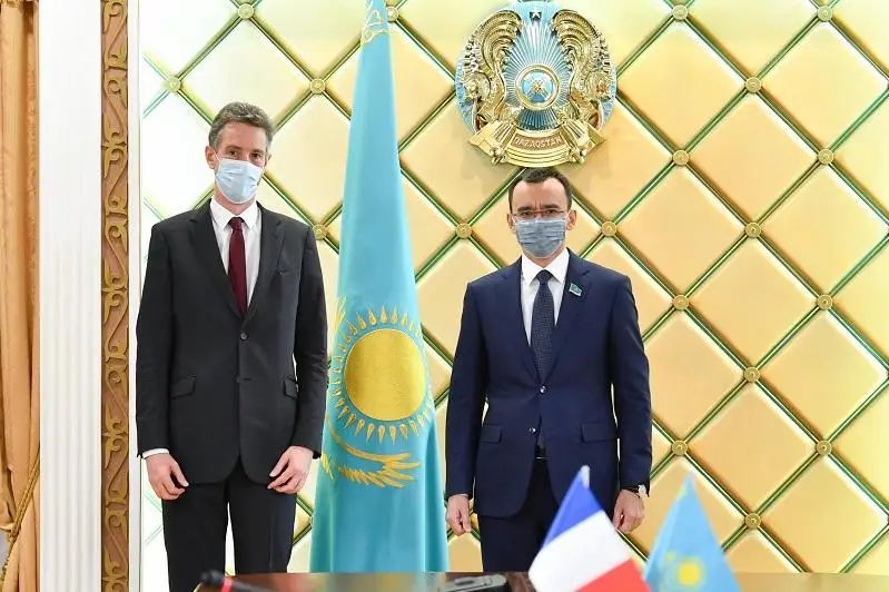 Маулен Ашимбаев встретился с послом Франции