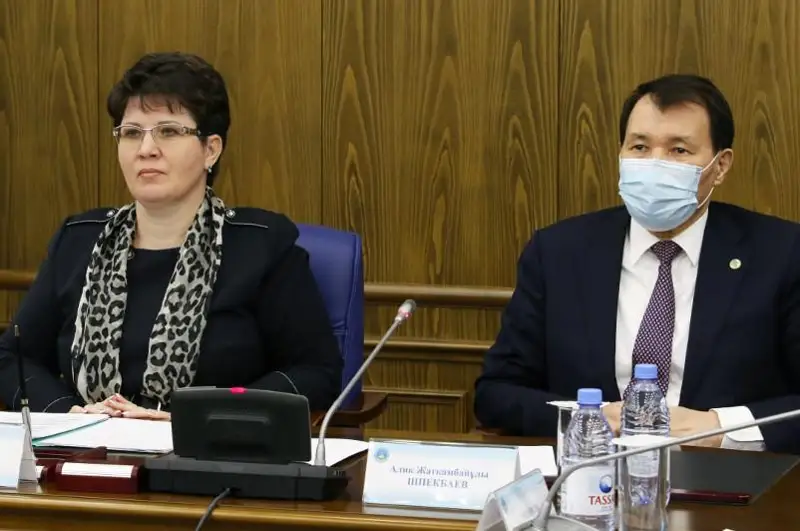 Алик Шпекбаев и Наталья Годунова обсудили открытие проектного офиса «Есеп комитеті – Адалдық алаңы»