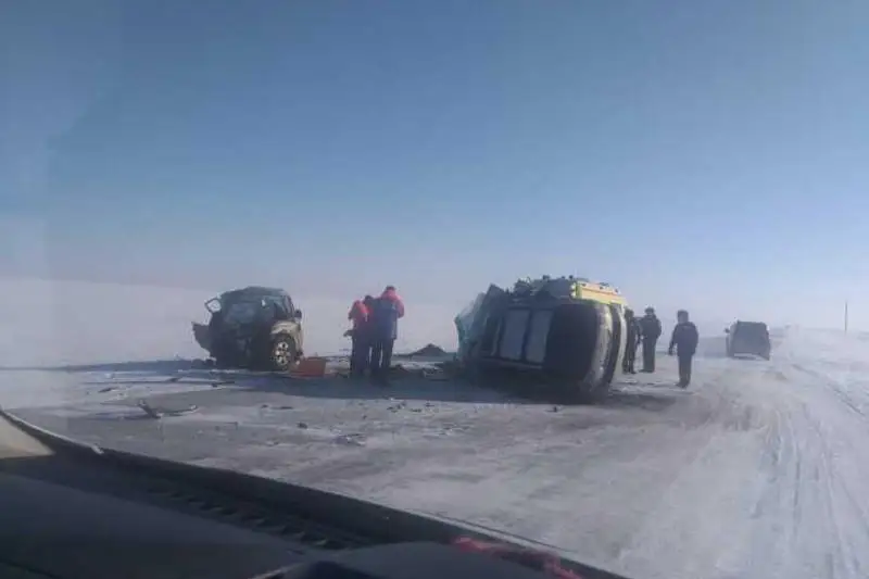 Шесть человек погибли в ДТП в Костанайской области
