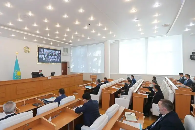 Второй этап вакцинации против КВИ успешно проходит в Восточном Казахстане