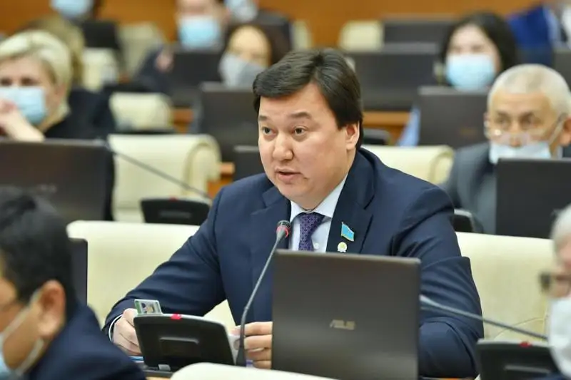 Проблему несвоевременной поставки лекарств для онкобольных поднял депутат