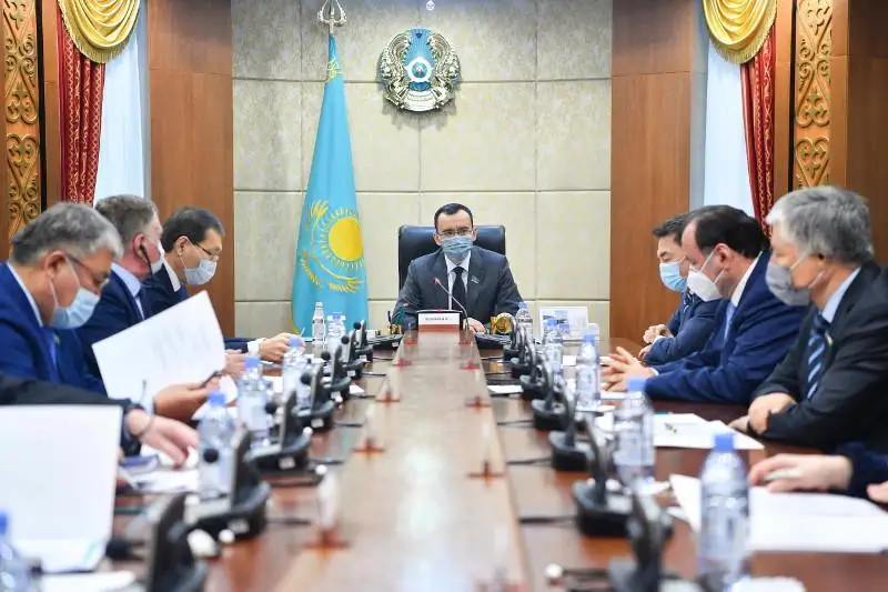 Законопроект о дипломатической службе рассмотрят сенаторы