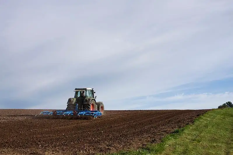 Нужно ли предоставлять право собственности на земли сельхозназначения – мнение экспертов