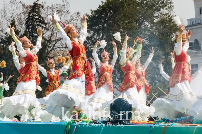 Казахстанцев  с Наурызом поздравили из самой западной точки Шелкового пути