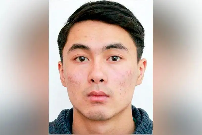 Мужчину с татуировкой в виде музыкального ключа три года разыскивают в СКО