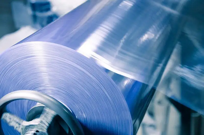 На какой стадии подготовка к производству полиэтилена, рассказали в Минэнерго