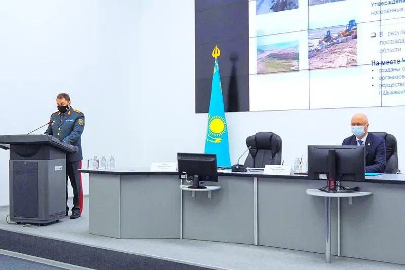 Роман Скляр поручил МЧС начать подготовку к весенним паводкам и пожароопасному сезону