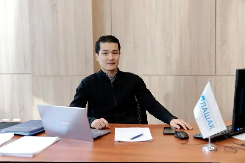 О культе знаний, стипендии «Болашак» и сильных сторонах казахстанцев – резервист Данияр Мукитанов