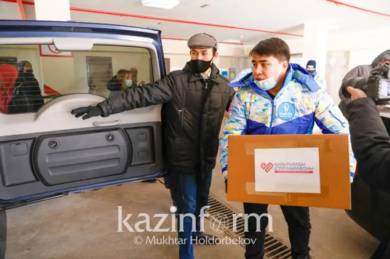 30 столичных семей получили продуктовые наборы в честь 30-летия Независимости РК