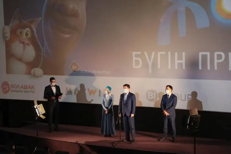 Бауыржан Байбек: Будем увеличивать количество школ и детских садов с казахским языком обучения