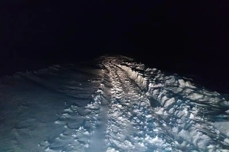 Пять человек эвакуировали из снежного плена в ВКО
