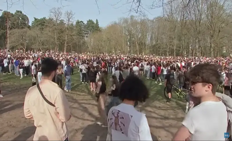 Полиция разогнала «первоапрельский» фестиваль в Брюсселе