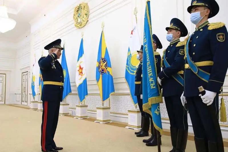 В Министерстве обороны РК трех генерал-майоров проводили на заслуженный отдых