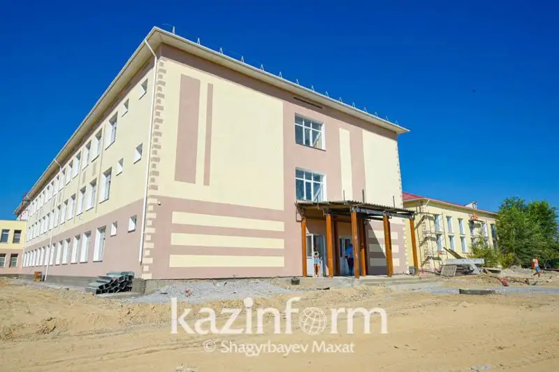 Қозоғистонда янги қуриладиган мактабларнинг барчасида лифт бўлади - вазирлик