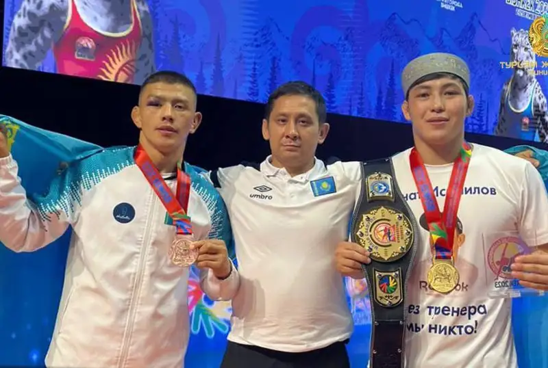 Қозоғистонлик спортчилар юнон-рум кураши бўйича жаҳон чемпионатида 1 та олтин ва 2 та бронза медалига сазовор бўлишди