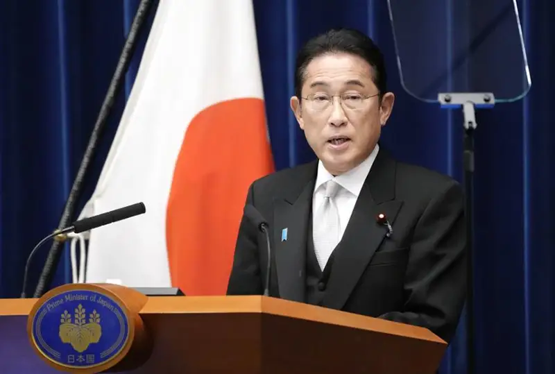 Япония вазирлар маҳкамасида ўзгаришлар юз берди