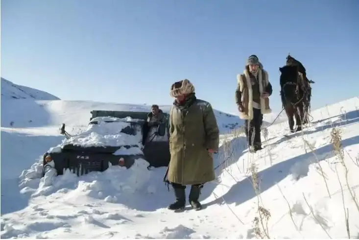 شەتتەگى قازاق وتباسىنىڭ ىزگىلىگى: «بوران» فيلمى پروكاتقا شىقتى