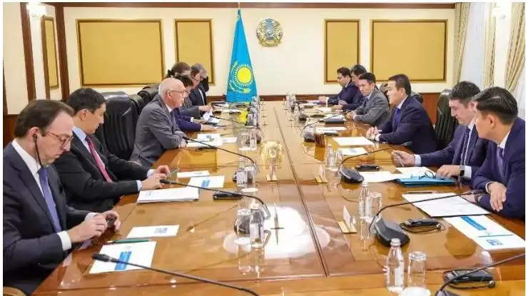 ءاليحان سمايىلوۆ قاشاعانداعى گاز وڭدەۋ نىساندارىنىڭ قۇرىلىسىن تەزدەتۋدى تاپسىردى