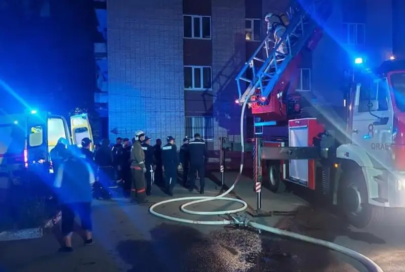 В ЗКО при пожаре спасено и эвакуировано 45 человек, двое погибших
