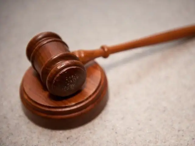 پاكىستاندا ءتورت ادام دىنگە ءتىل تيگىزگەنى ءۇشىن ءولىم جازاسىنا كەسىلدى