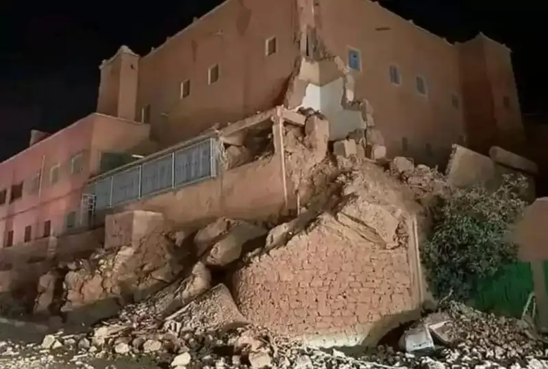 Марокашдаги зилзила оқибатида 300 га яқин одам ҳалок бўлди