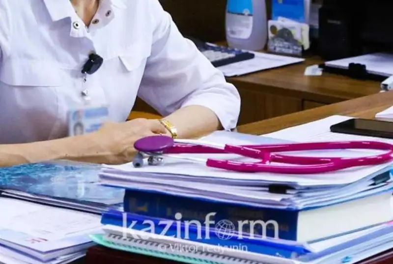Depýtat MÁMS júıesindegi kemshilikter jaıynda: Naýqas adam úsh aı kezekte tura almaıdy