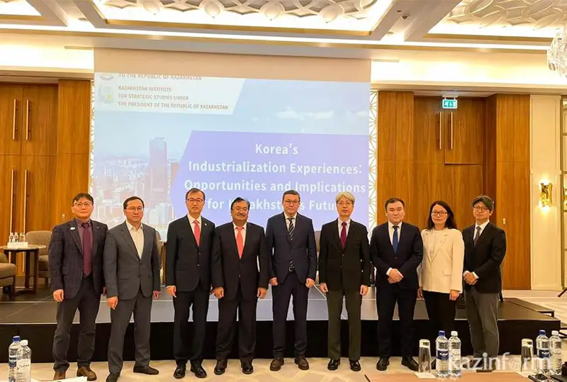 Koreıa Qazaqstanmen ónerkásipti damytý tájirıbesin bóliskisi keledi