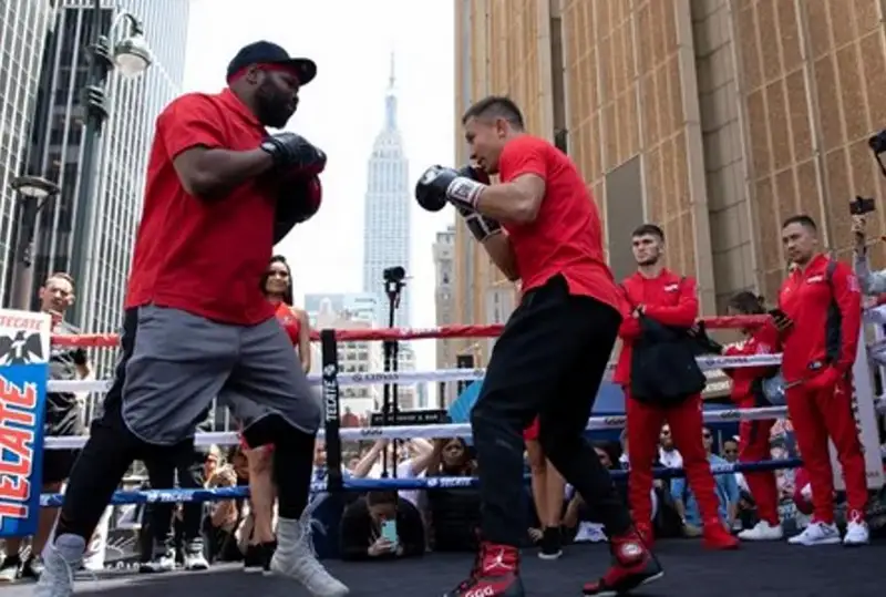 Тренер Головкина сделал заявление о его будущем