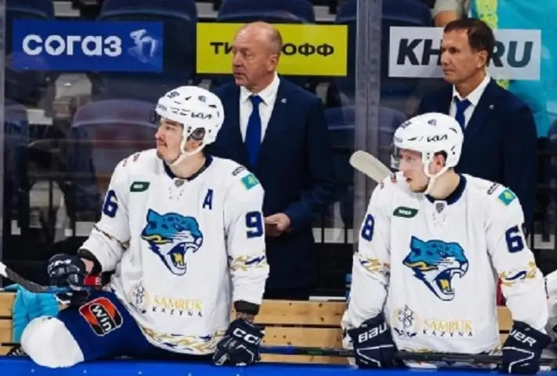 «Барыс» вел в счете и проиграл пятый подряд матч на старте сезона КХЛ