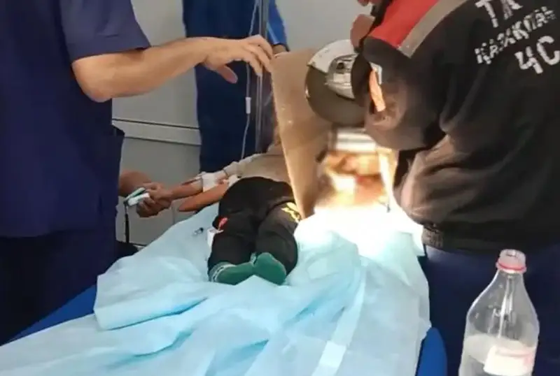 Руку ребенка зажевало в электромясорубку в Шымкенте