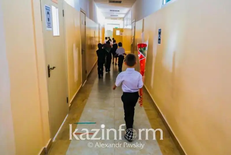 Endi mektepter óz oqýshylaryn býllınge qarsy turýǵa baýlıdy