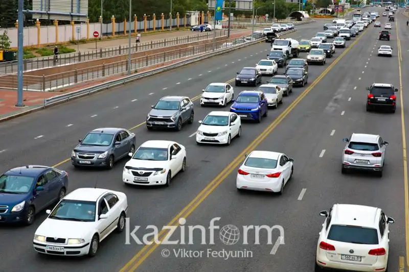 Налог на транспорт могут упразднить в Казахстане