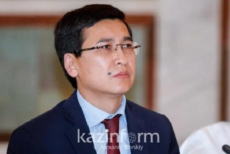 Pedofılderge qatysty hımııalyq jáne hırýrgııalyq kastratsııa mindetti bolýy kerek – Ashat Aımaǵambetov